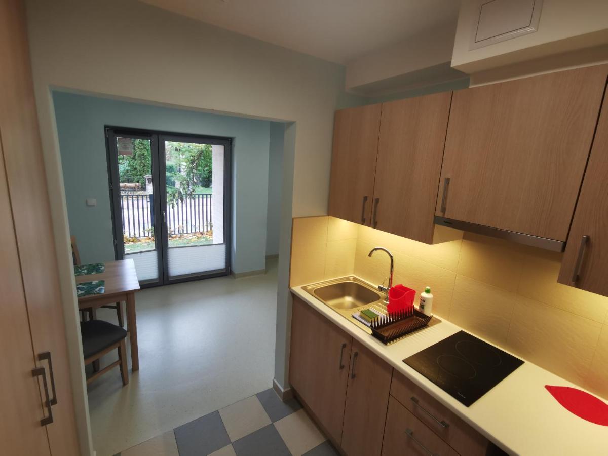 Osrodek Wczasowy Medyk Pum Aparthotel จีฟโนฟ ภายนอก รูปภาพ