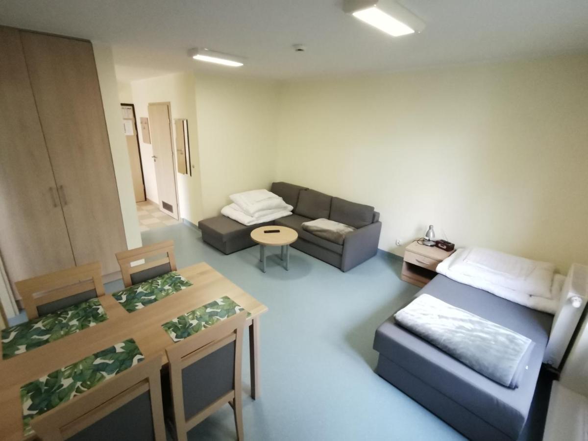 Osrodek Wczasowy Medyk Pum Aparthotel จีฟโนฟ ภายนอก รูปภาพ