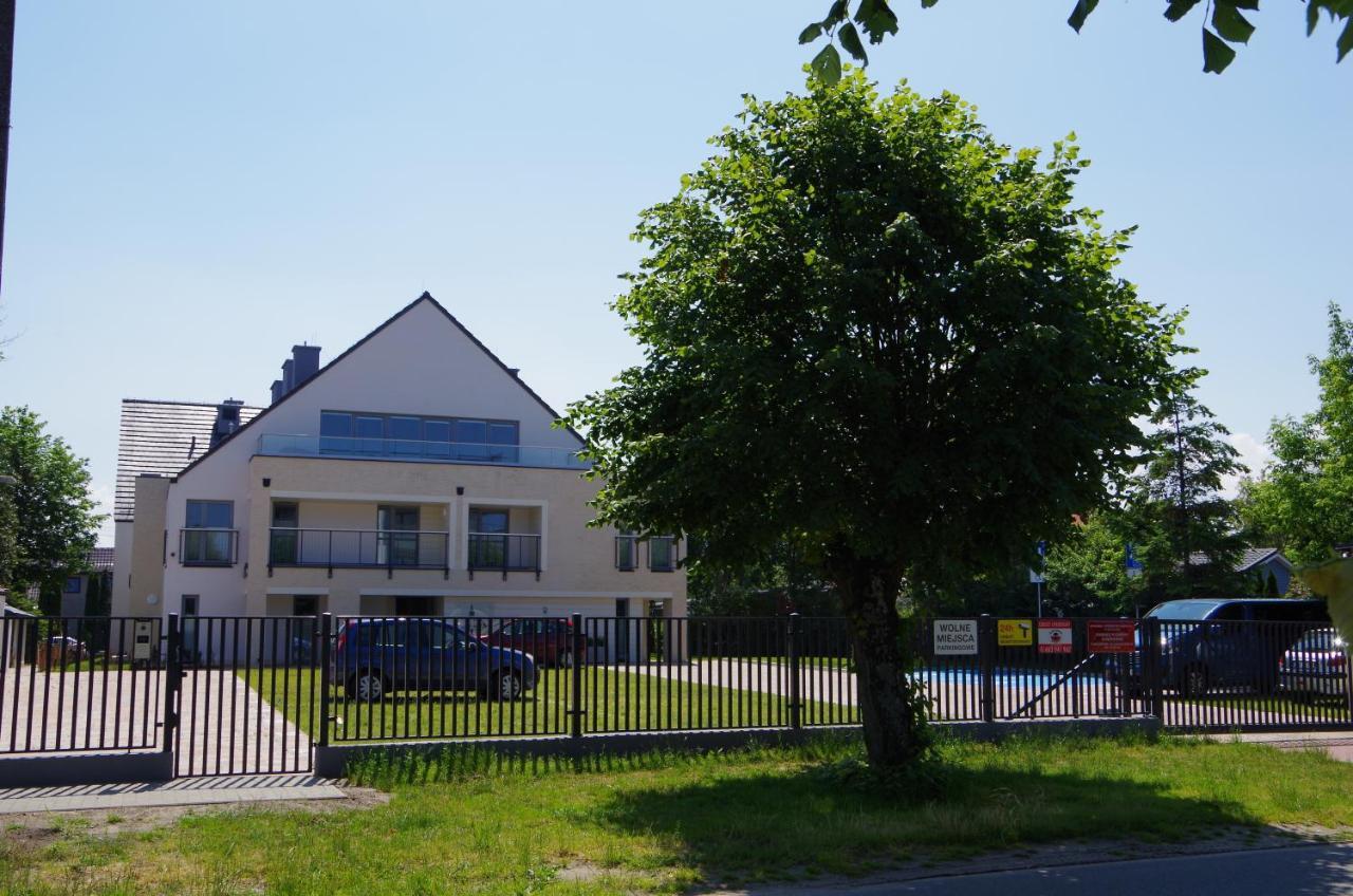 Osrodek Wczasowy Medyk Pum Aparthotel จีฟโนฟ ภายนอก รูปภาพ