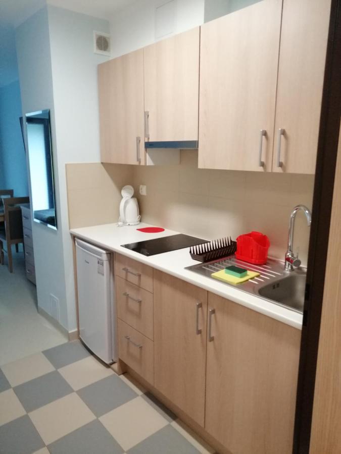 Osrodek Wczasowy Medyk Pum Aparthotel จีฟโนฟ ภายนอก รูปภาพ